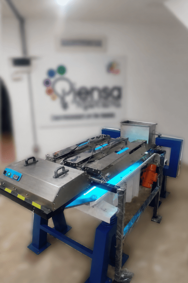 Equipo desinfección ultravioleta granos y polvos 0.5 ton/hora Vibro-UV